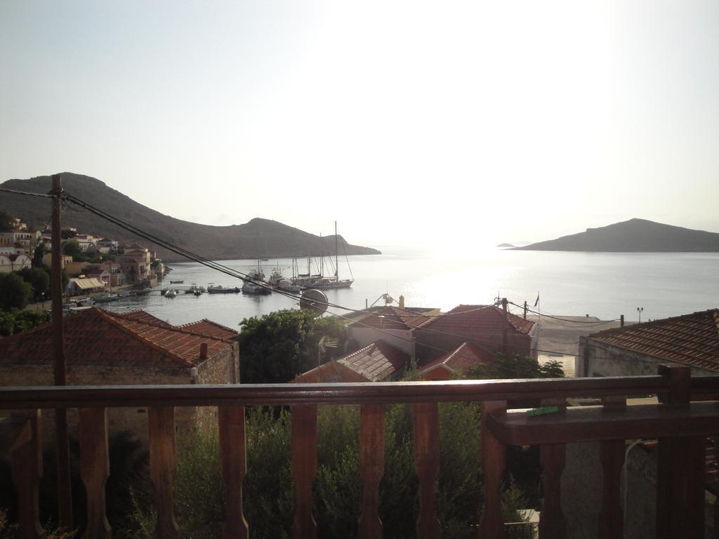 Villa Chrysodimi Chalki Town Номер фото
