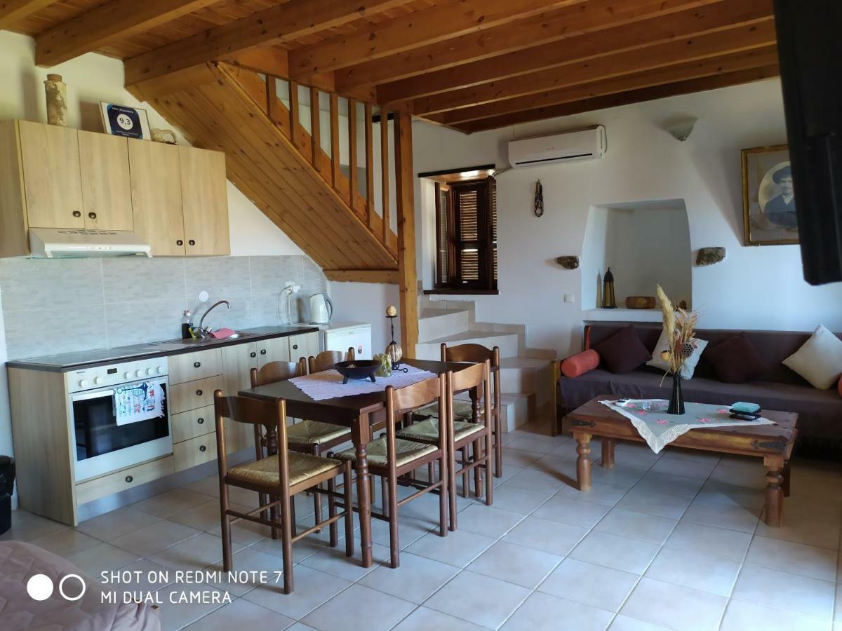 Villa Chrysodimi Chalki Town Екстер'єр фото