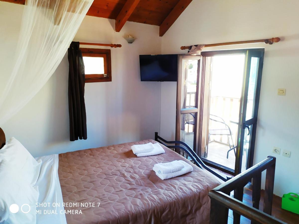 Villa Chrysodimi Chalki Town Екстер'єр фото